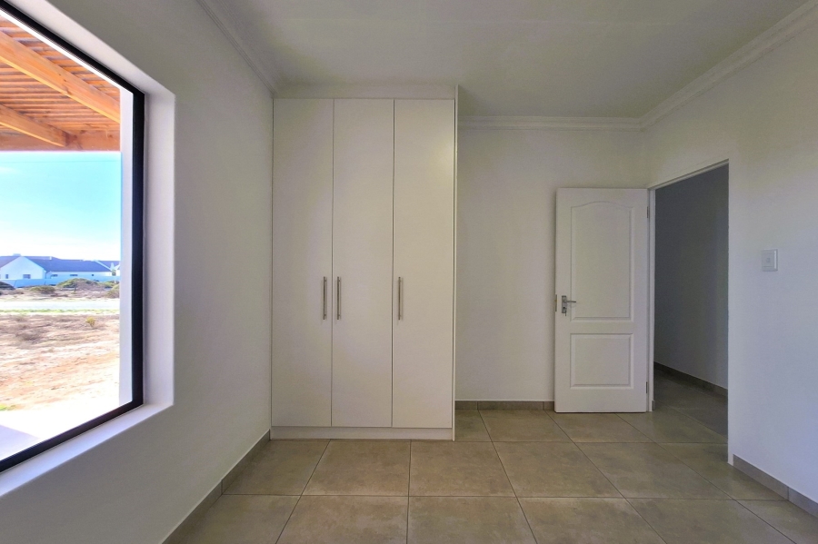 3 Bedroom Property for Sale in Brittania Beach Estate Western Cape